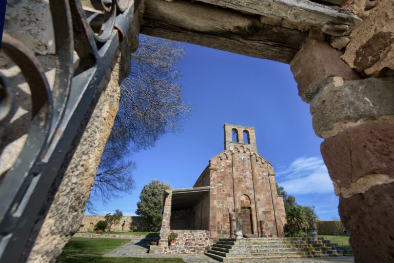 Chiesa di Nostra Signora di Castro, photo 6