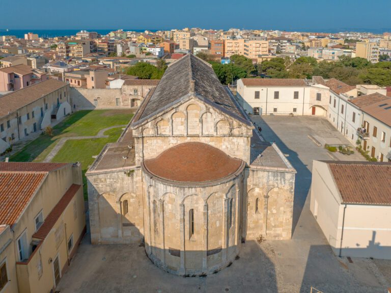 Basilica di San Gavino, photo 2