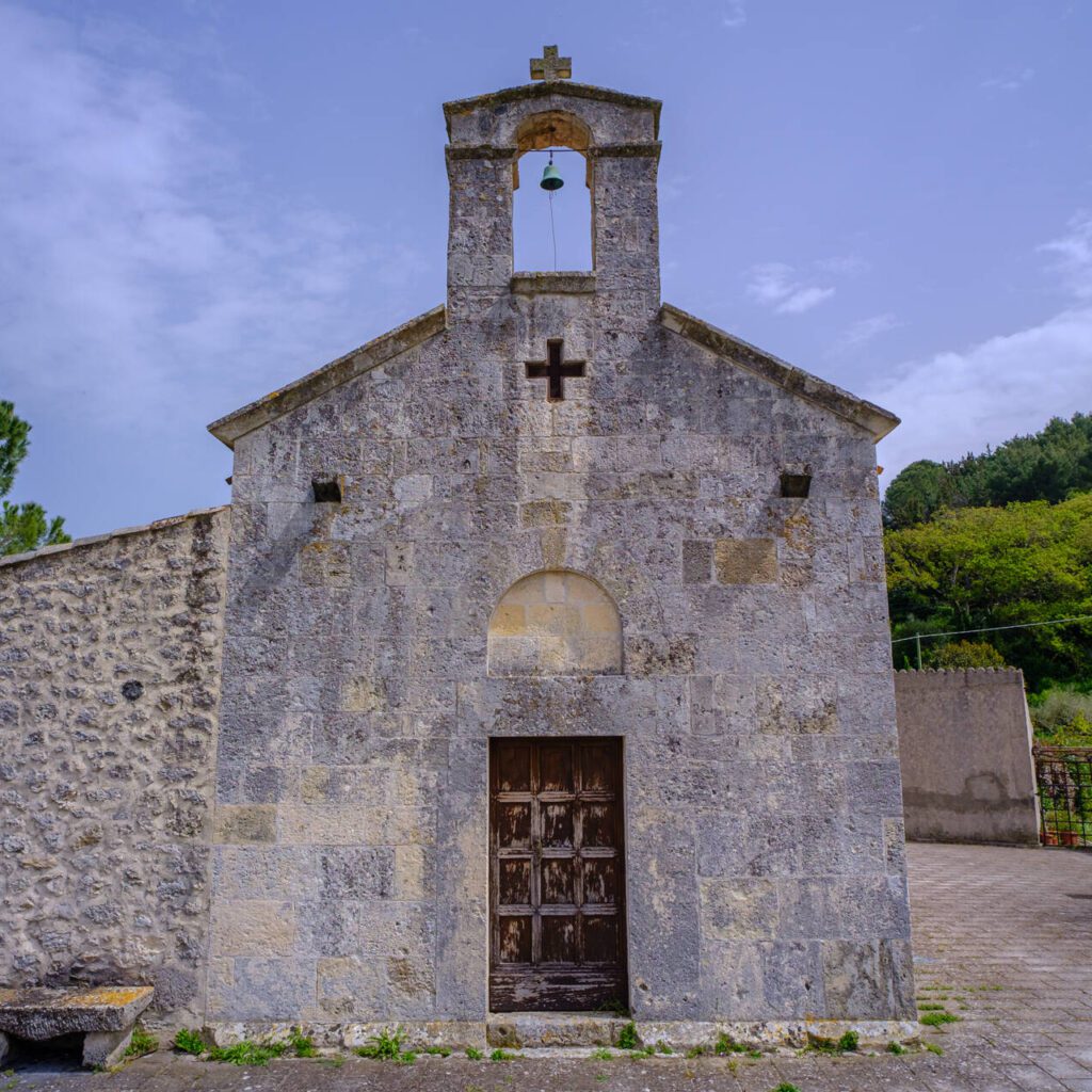 Chiesa di Santa Maria di Contra