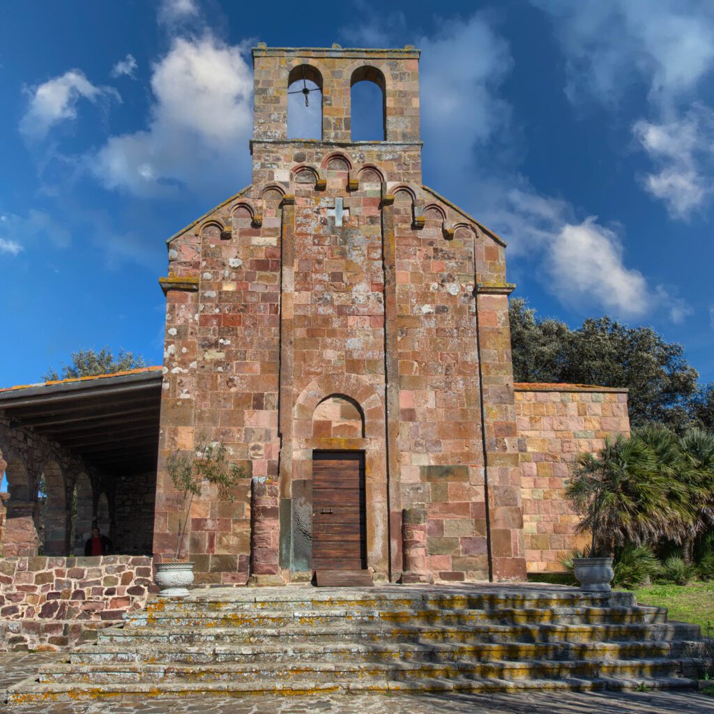 Santuario N.S. di Castro, Chiesa di Nostra Signora di Otti, Chiesa di San Demetrio